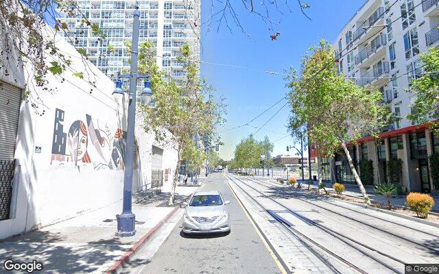 895 Park Blvd
