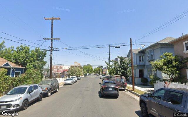 1327 W 35th St