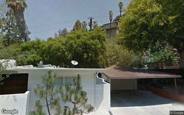 2284 Holly Dr