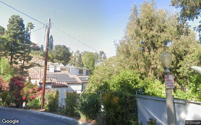 2882 Belden Dr