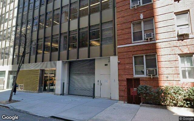 216 E 47th St